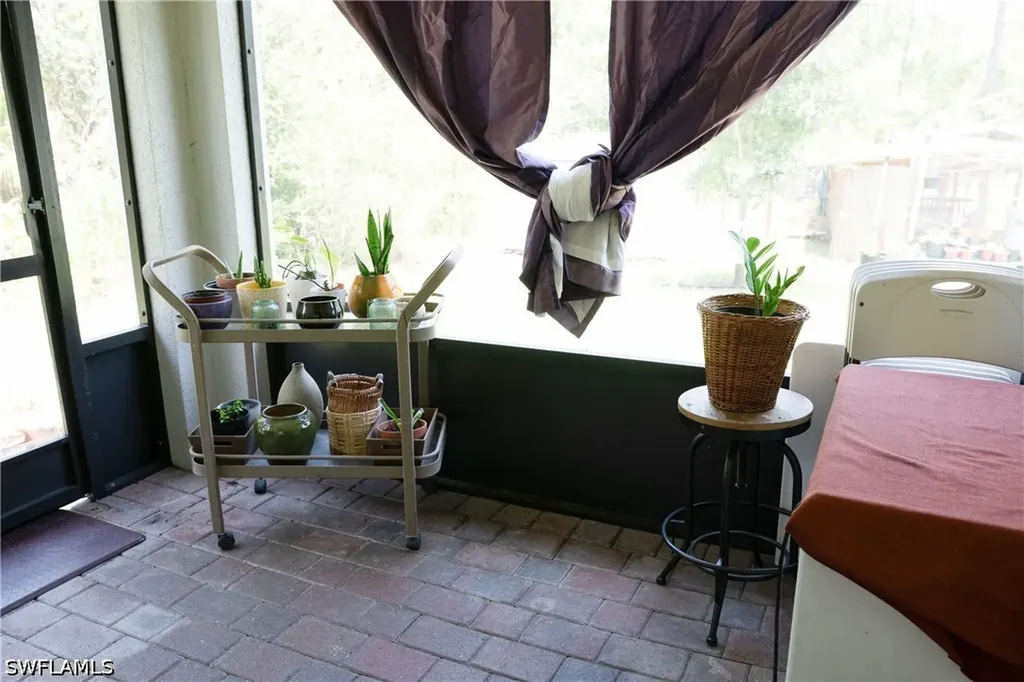 5190 42nd Street NE Naples FL 34120