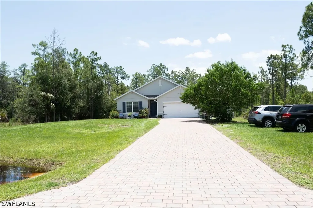 5190 42nd Street NE Naples FL 34120