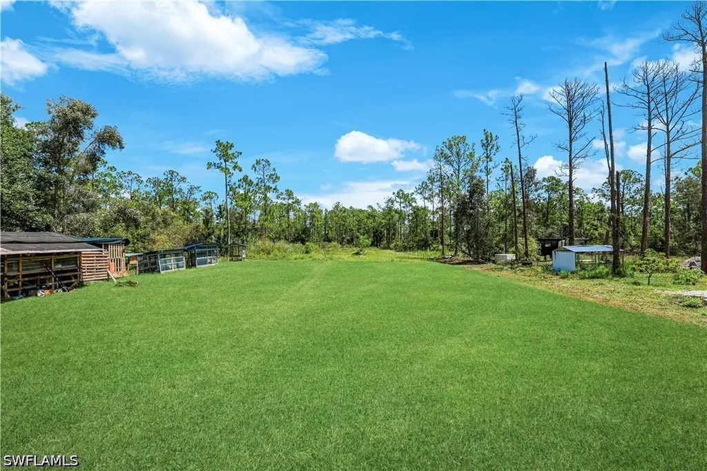 4335 45th Avenue NE Naples FL 34120
