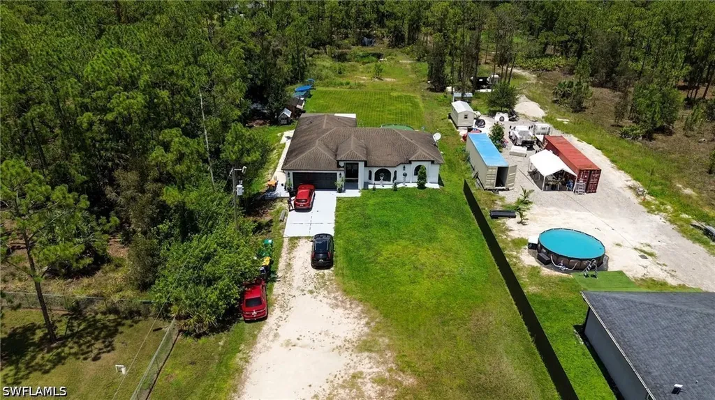 4335 45th Avenue NE Naples FL 34120