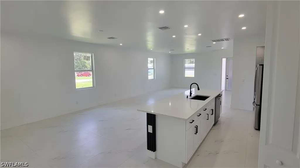 3504 41st Street SW Lehigh Acres FL 33976