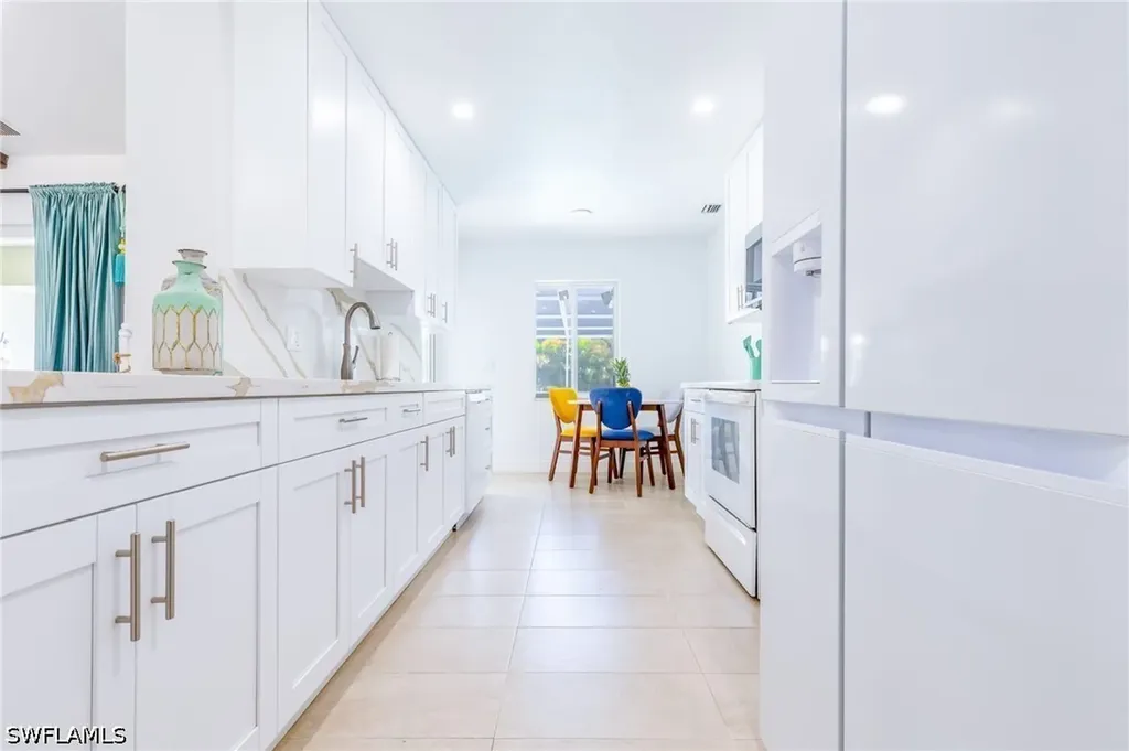 9834 Delaware Street Bonita Springs FL 34135