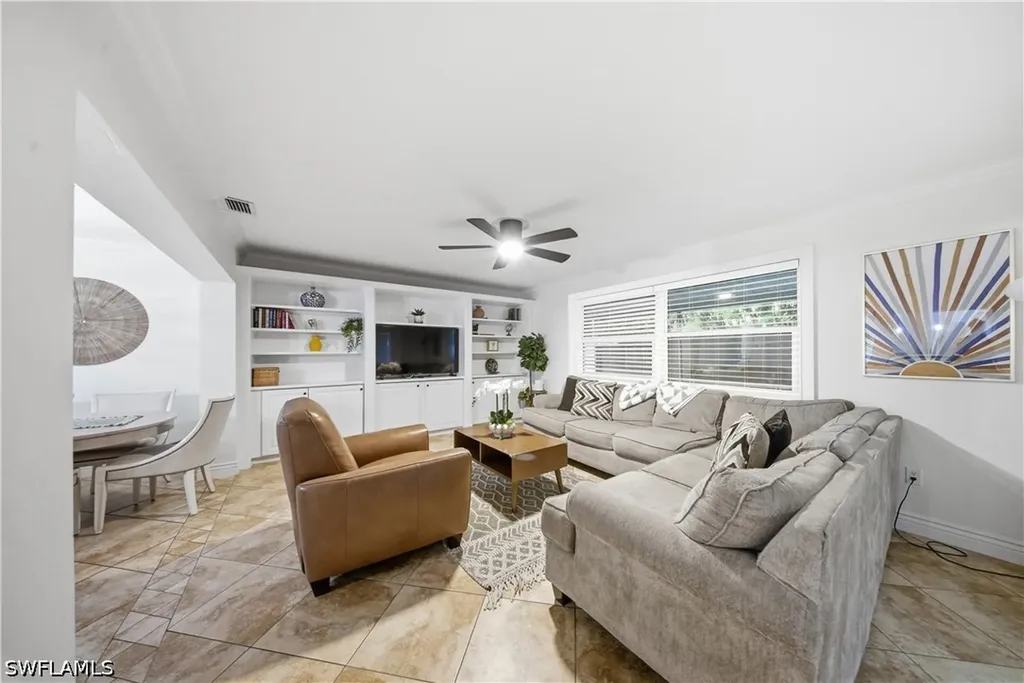 2473 Poinciana Street Naples FL 34105