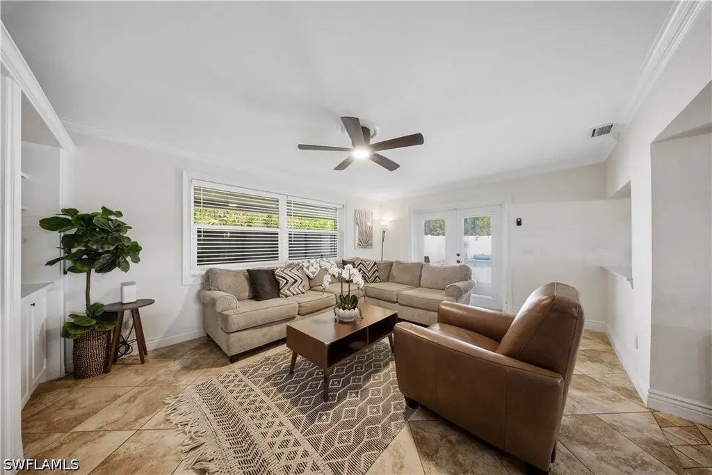 2473 Poinciana Street Naples FL 34105