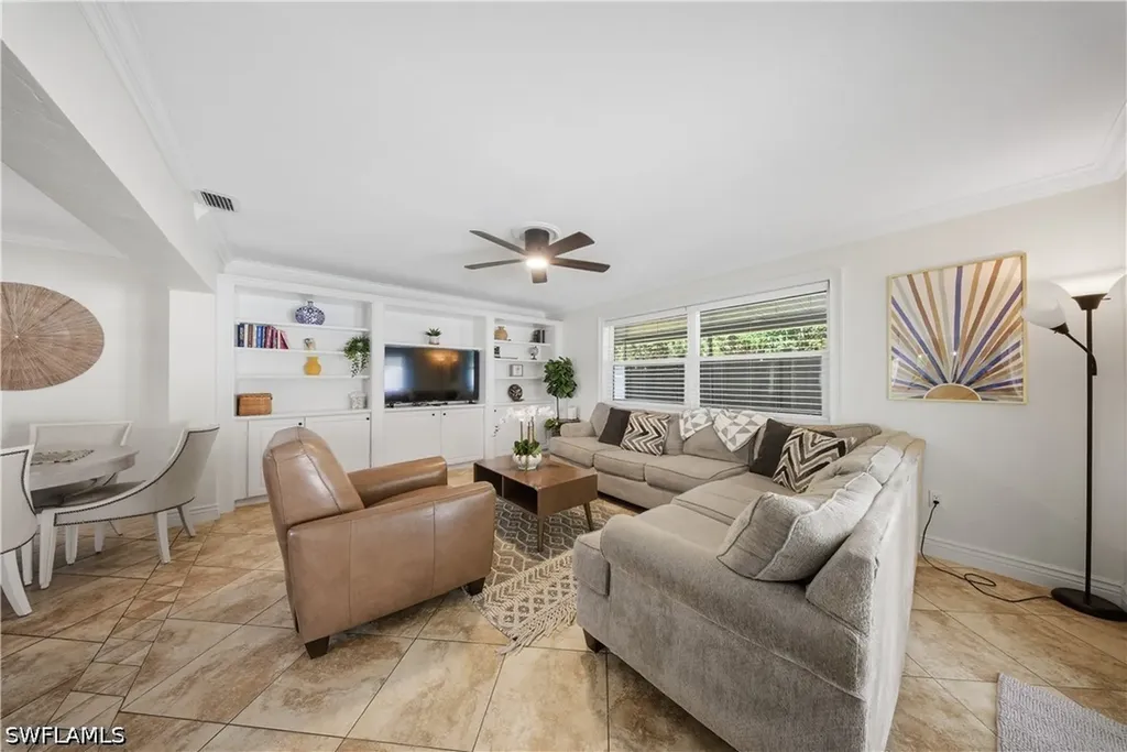 2473 Poinciana Street Naples FL 34105