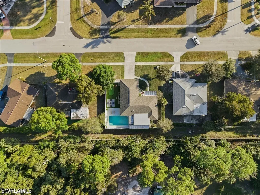 2473 Poinciana Street Naples FL 34105