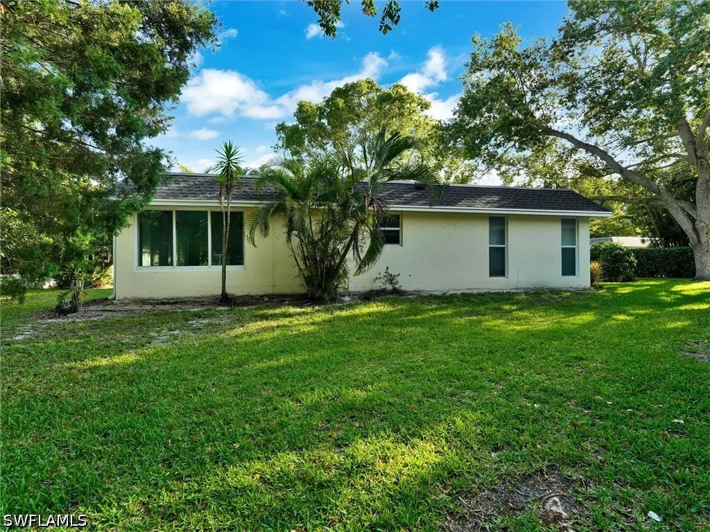 205 Georgetown Boulevard Naples FL 34112