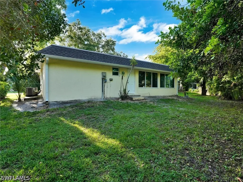 205 Georgetown Boulevard Naples FL 34112