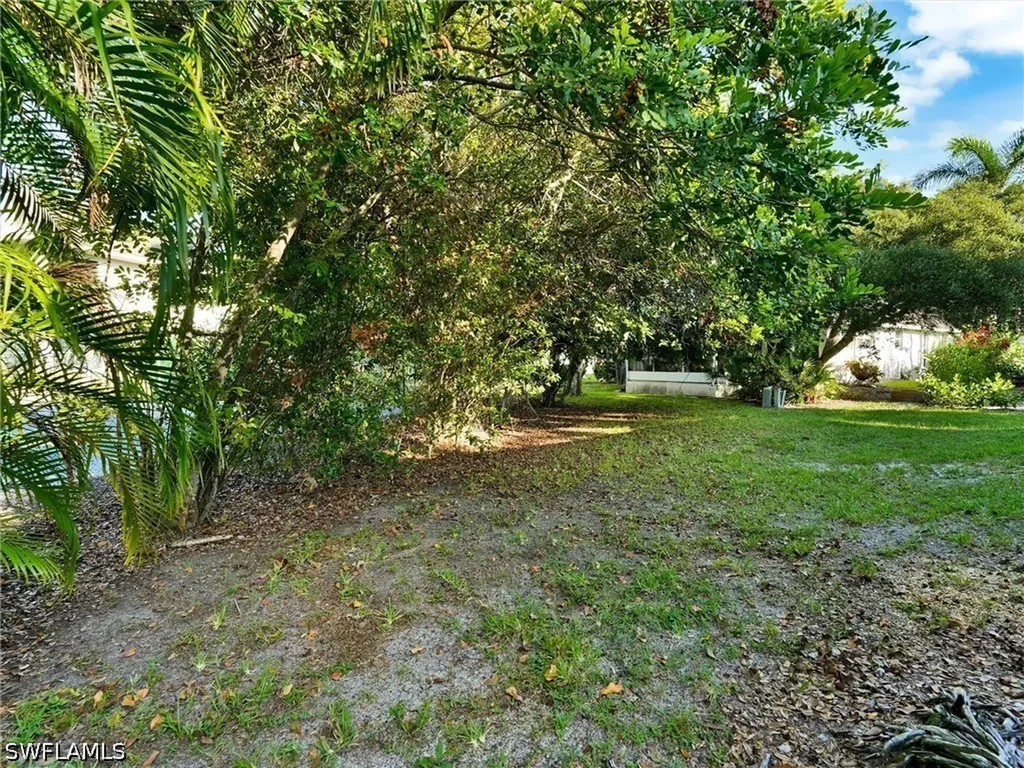 205 Georgetown Boulevard Naples FL 34112