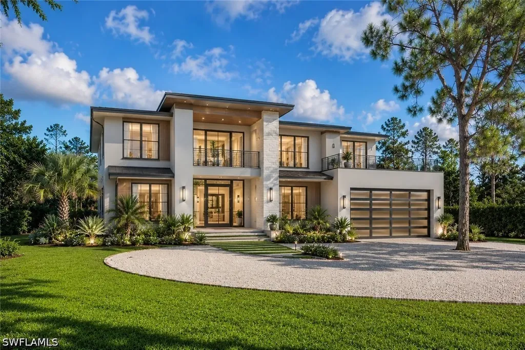 Naples FL, 29 Caribbean Road