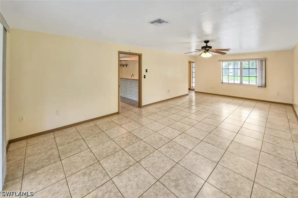 29 Caribbean Road Naples FL 34108