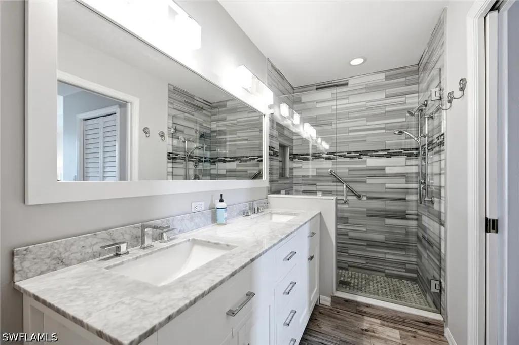 7625 Arbor Lakes Court Naples FL 34112