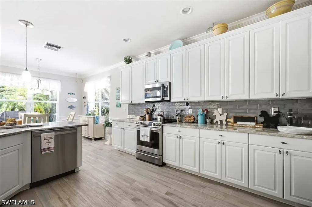 7862 Founders Lane Naples FL 34104