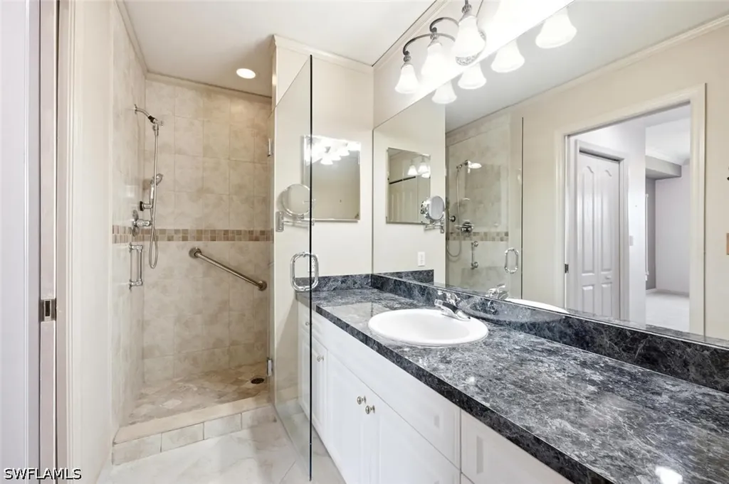 7625 Arbor Lakes Court Naples FL 34112
