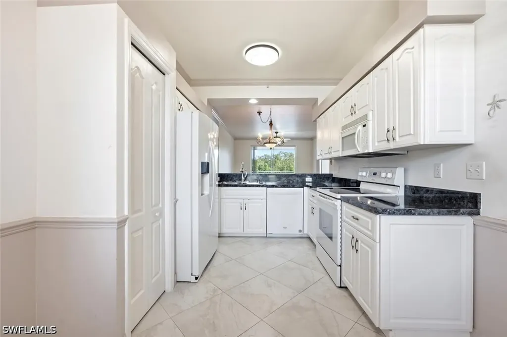 7625 Arbor Lakes Court Naples FL 34112