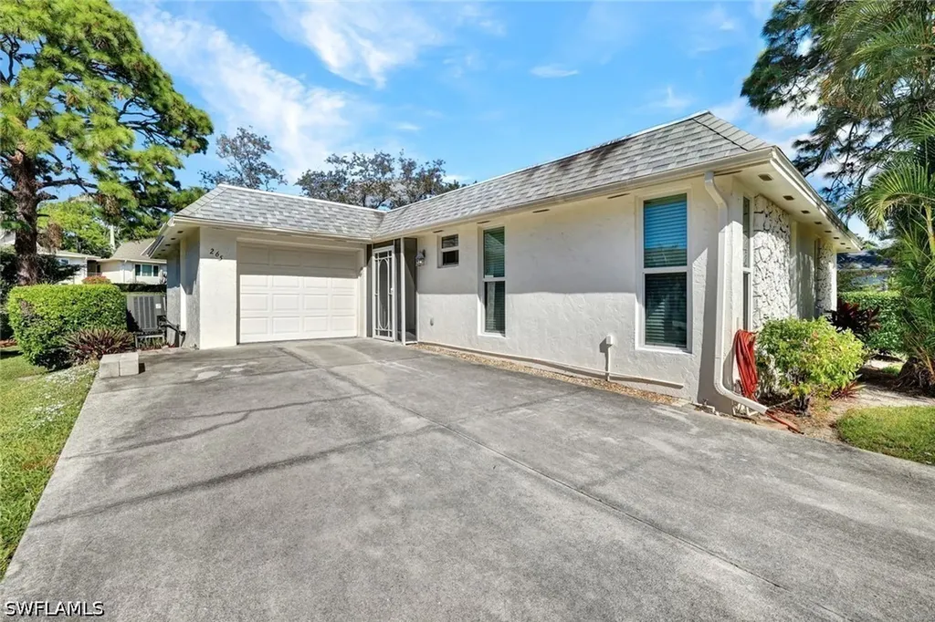 265 Georgetown Boulevard Naples FL 34112