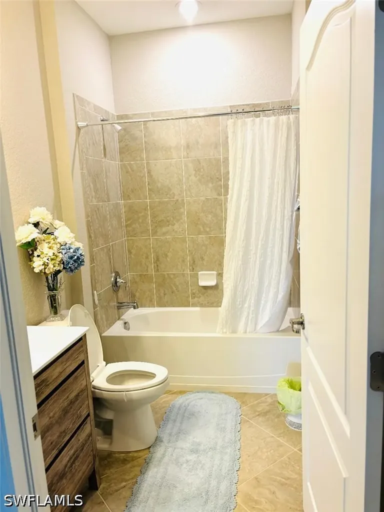 1599 Marton Court Naples FL 34113