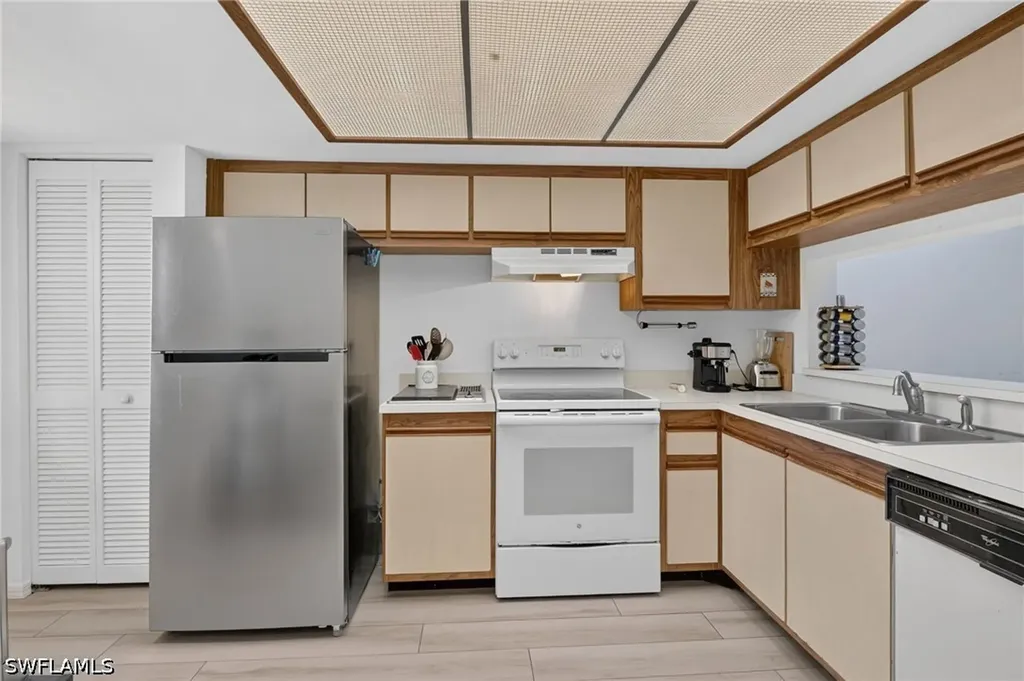909 Augusta Boulevard Naples FL 34113