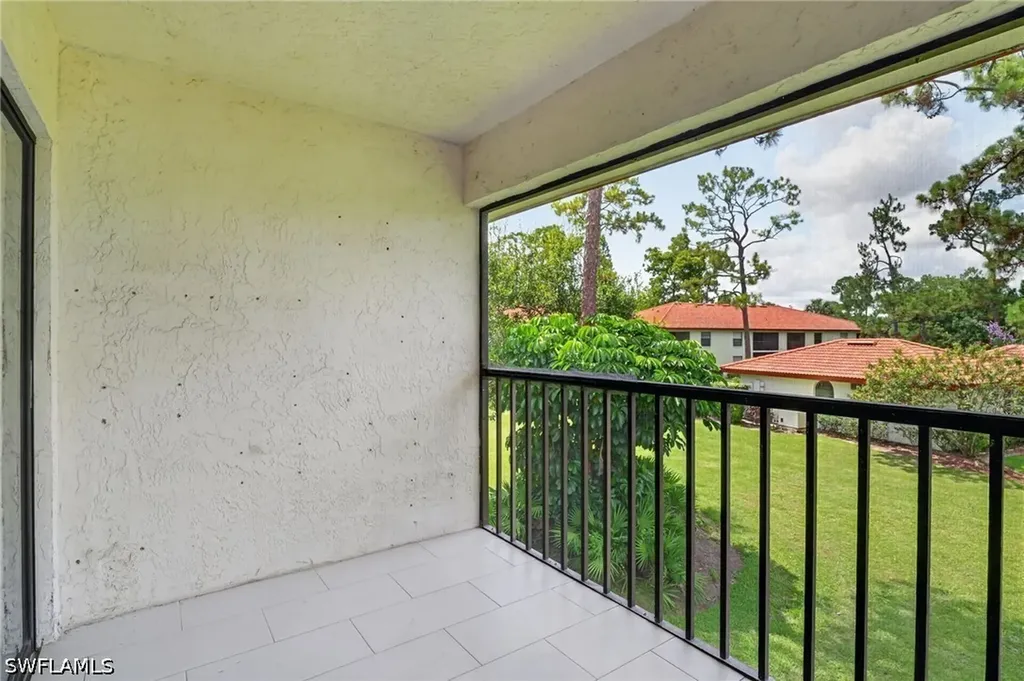 909 Augusta Boulevard Naples FL 34113