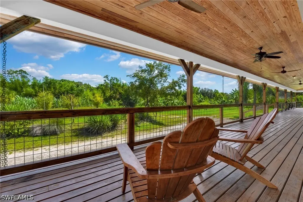 Naples FL, 828 Sanctuary Road