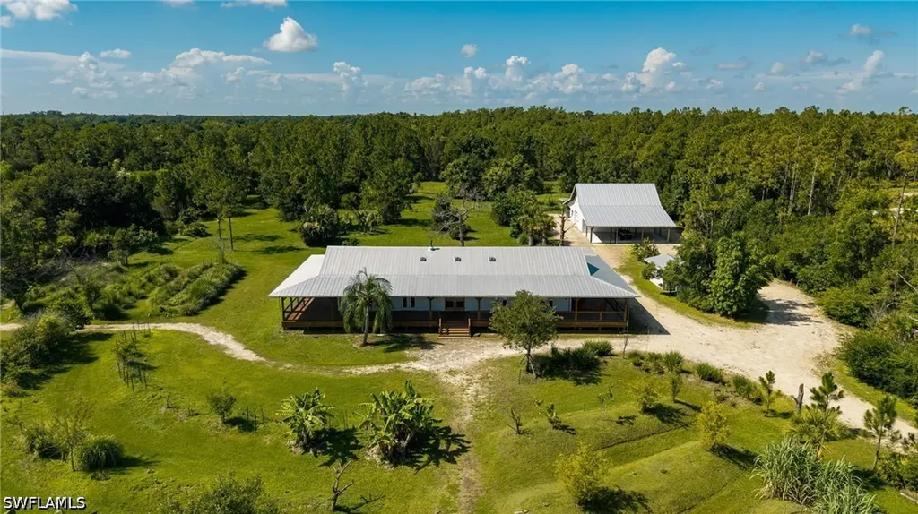 828 Sanctuary Road Naples FL 34120