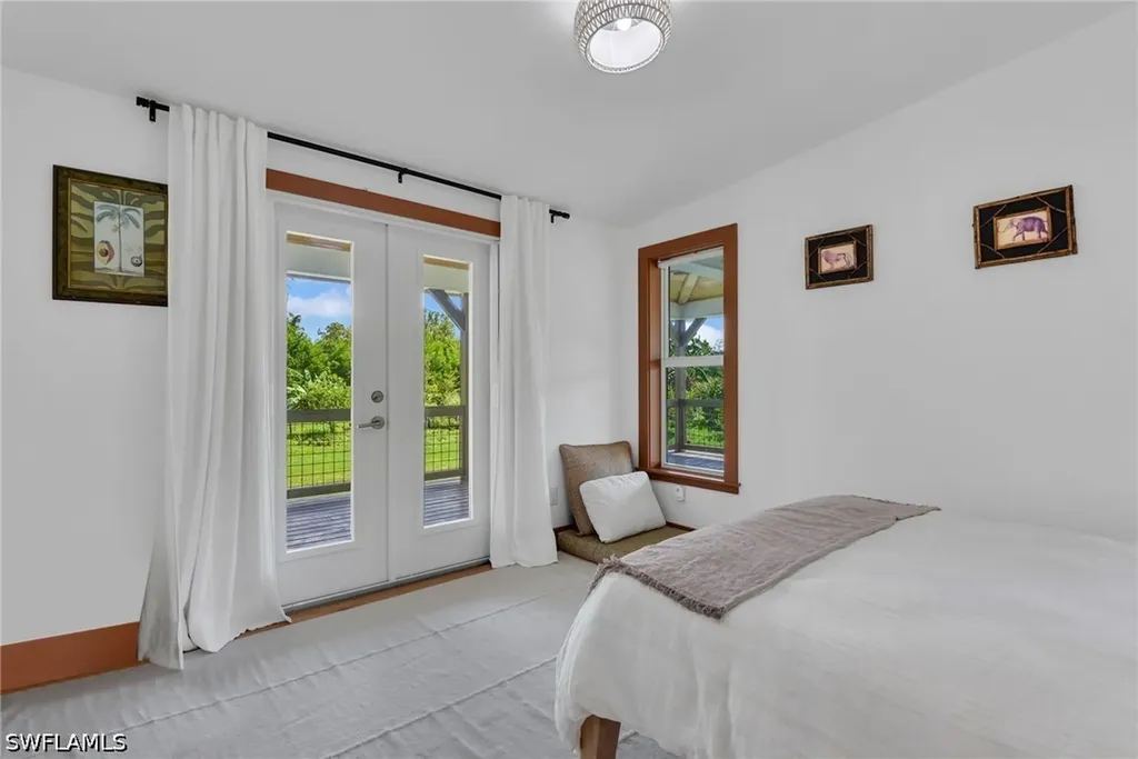 828 Sanctuary Road Naples FL 34120