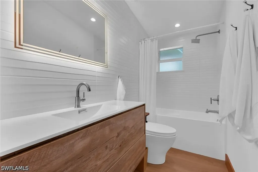 828 Sanctuary Road Naples FL 34120