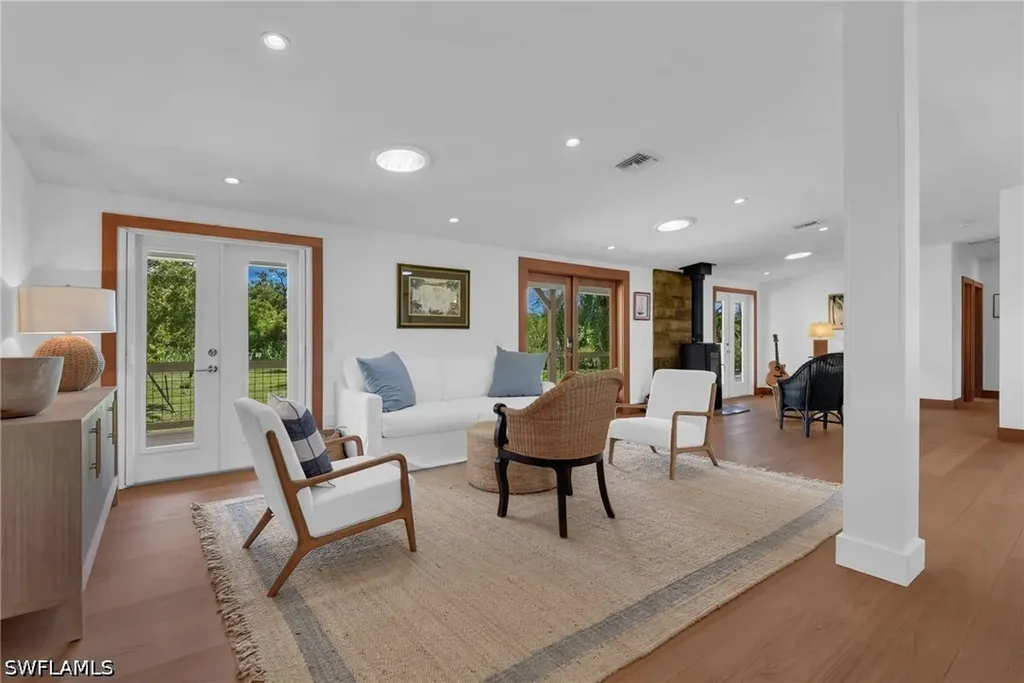 828 Sanctuary Road Naples FL 34120