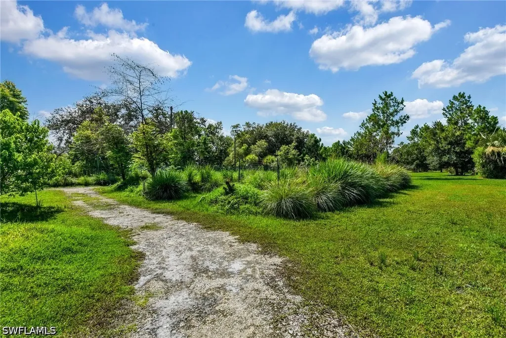 828 Sanctuary Road Naples FL 34120