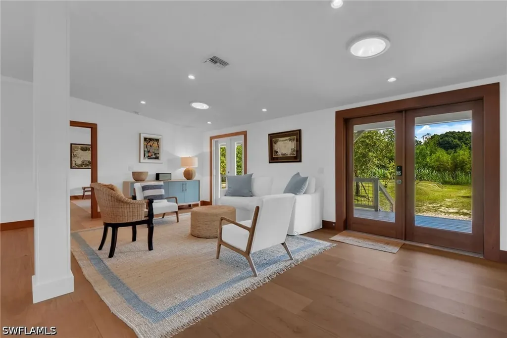 828 Sanctuary Road Naples FL 34120