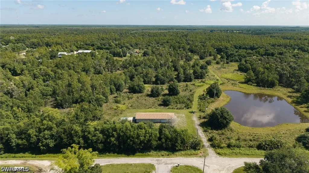 828 Sanctuary Road Naples FL 34120