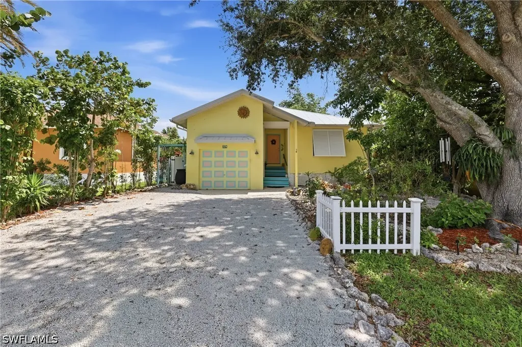 224 Benson Street Naples FL 34113