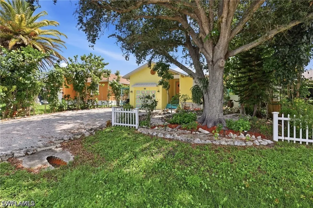 224 Benson Street Naples FL 34113