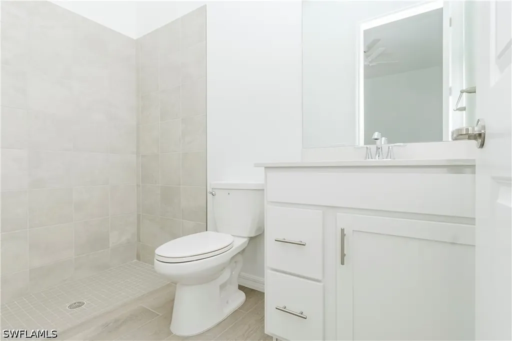 5415 Pikewood Court Ave Maria FL 34142