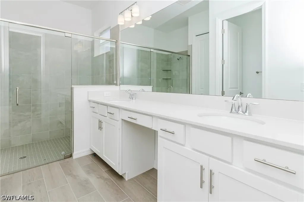 5415 Pikewood Court Ave Maria FL 34142