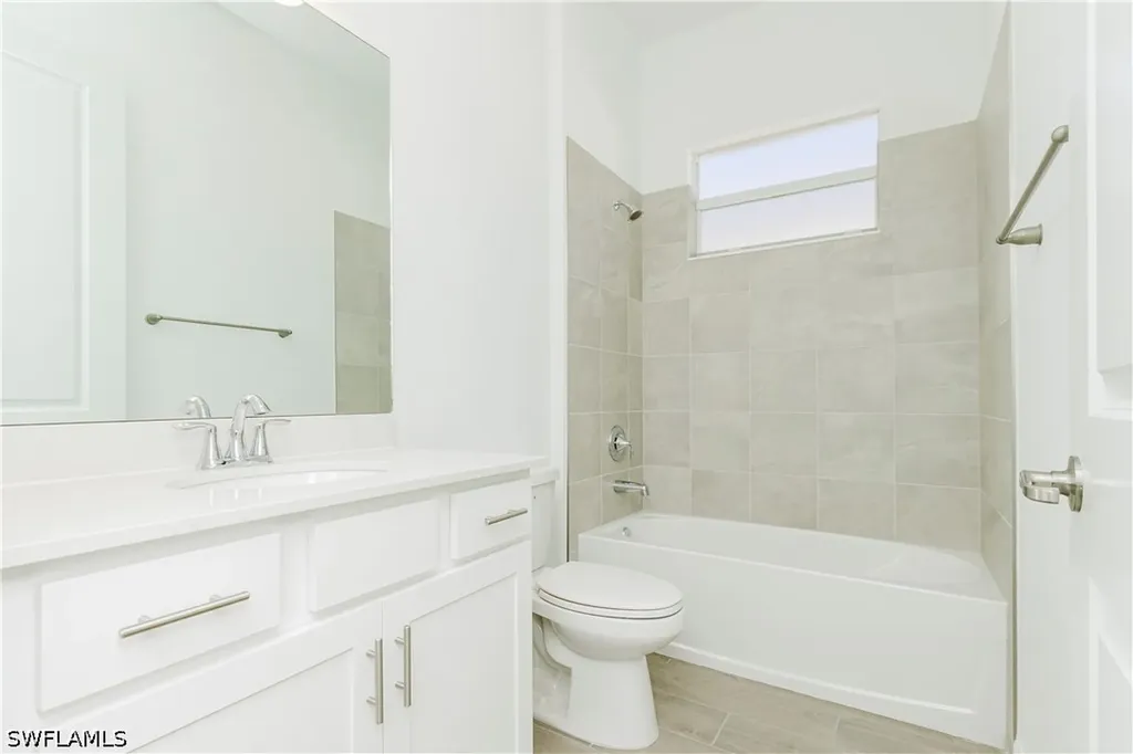 5415 Pikewood Court Ave Maria FL 34142