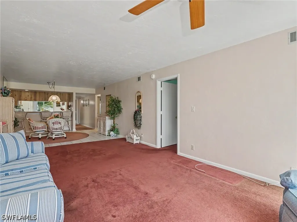 3816 Snowflake Lane Naples FL 34112