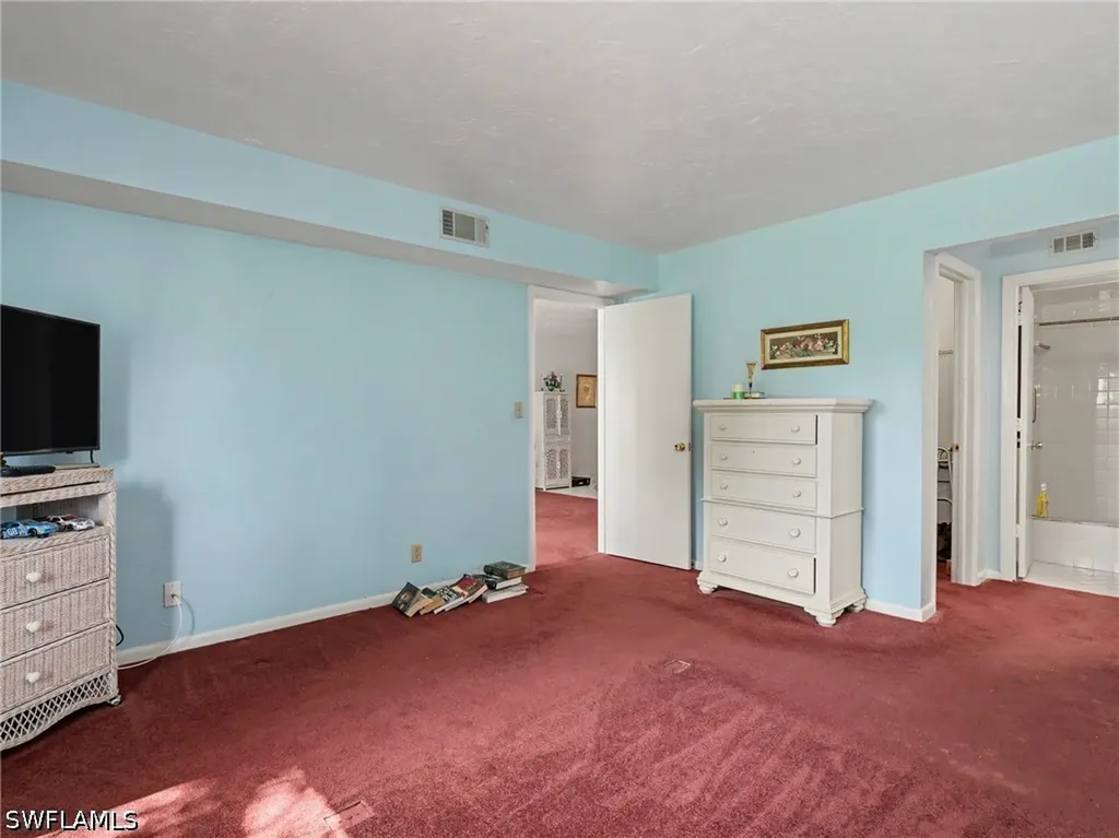 3816 Snowflake Lane Naples FL 34112