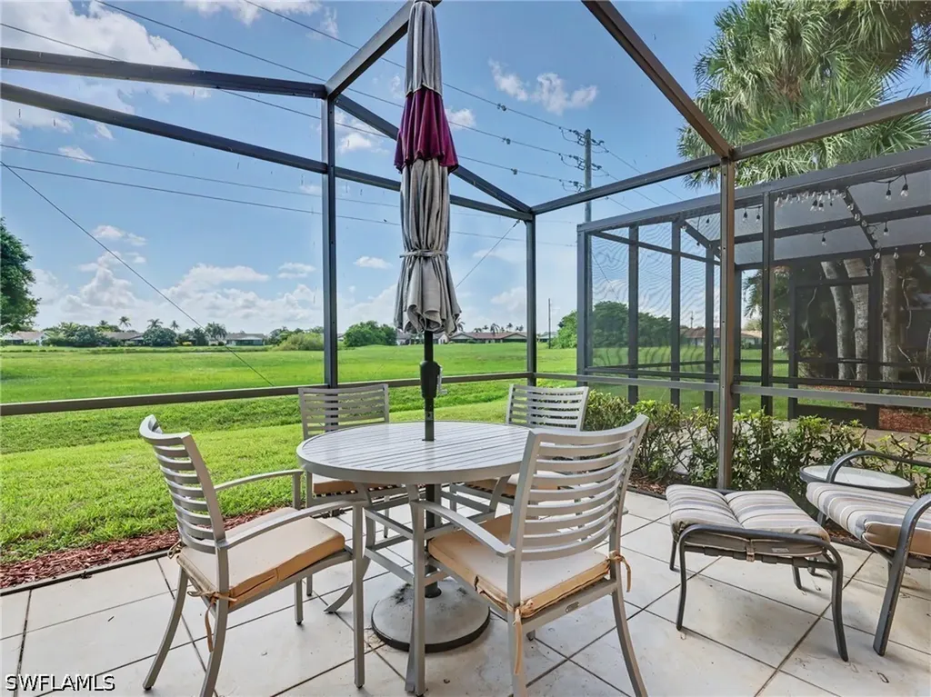 3816 Snowflake Lane Naples FL 34112