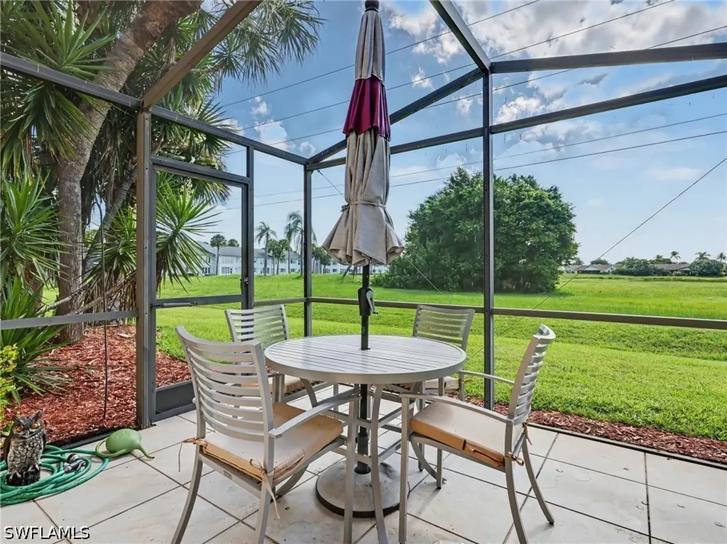 3816 Snowflake Lane Naples FL 34112