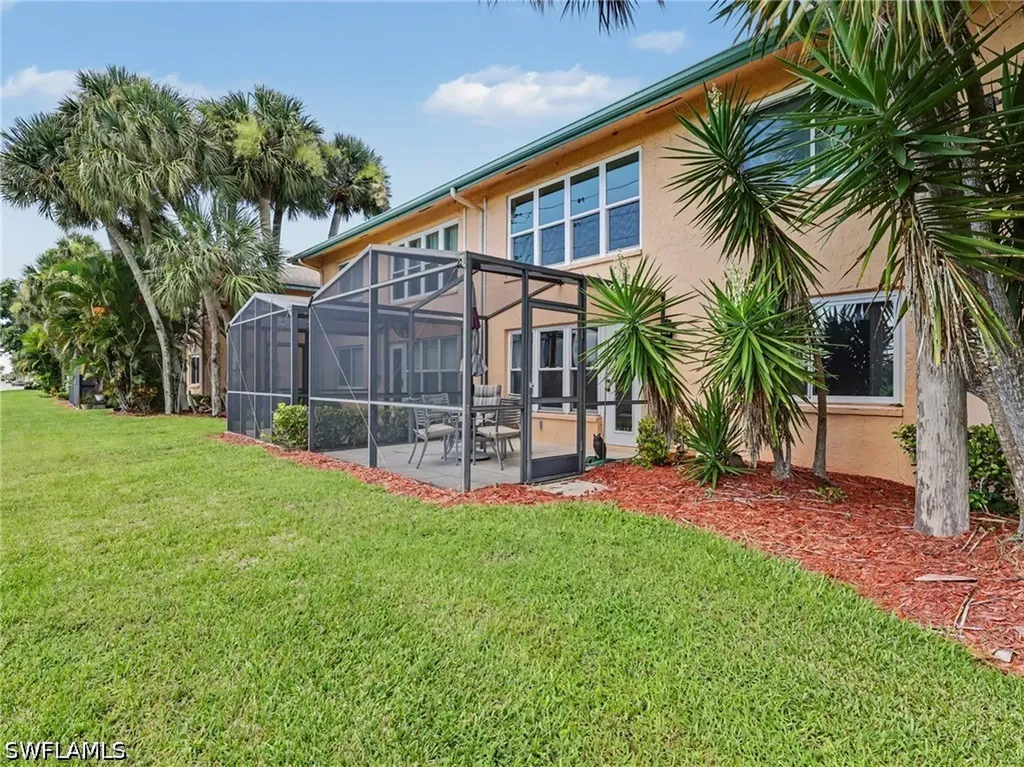 3816 Snowflake Lane Naples FL 34112
