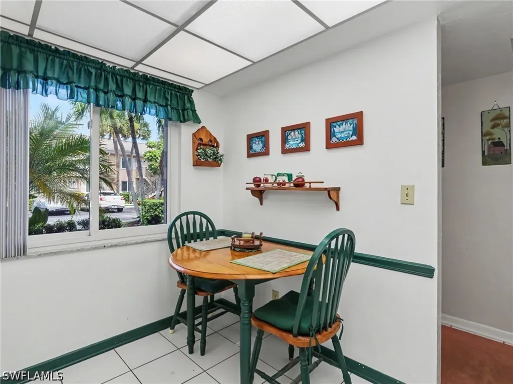 3816 Snowflake Lane Naples FL 34112