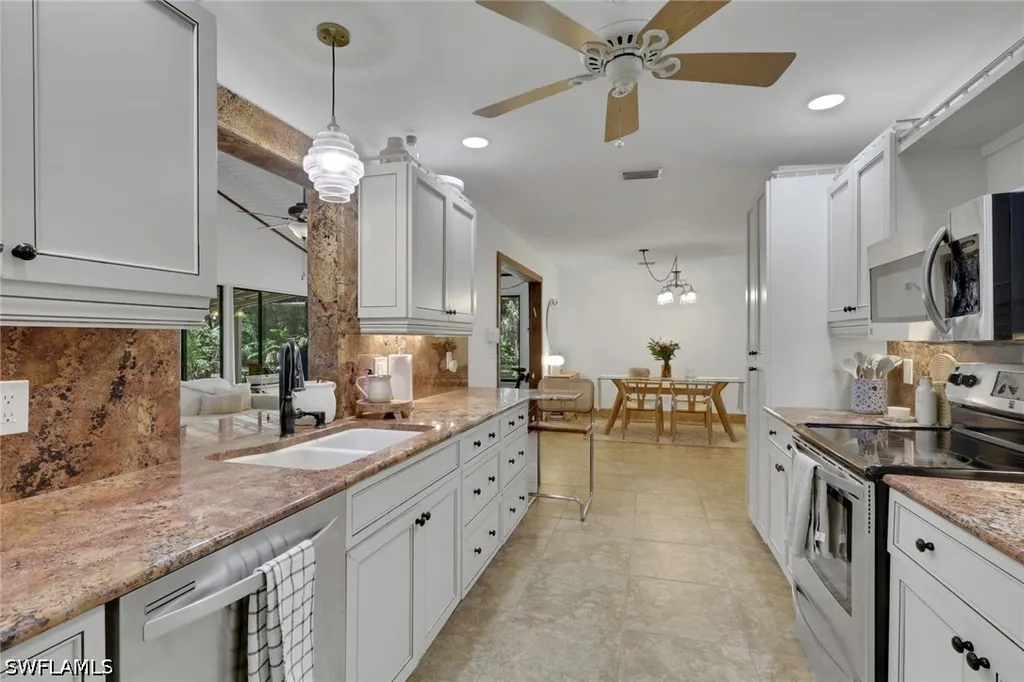 3110 10th Avenue SE Naples FL 34117