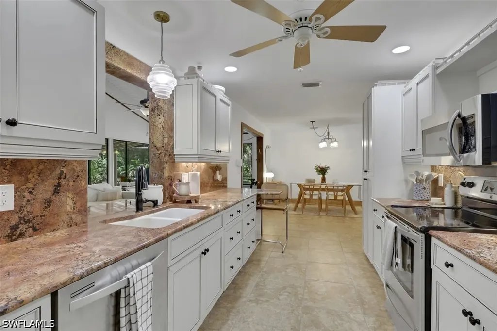 3110 10th Avenue SE Naples FL 34117