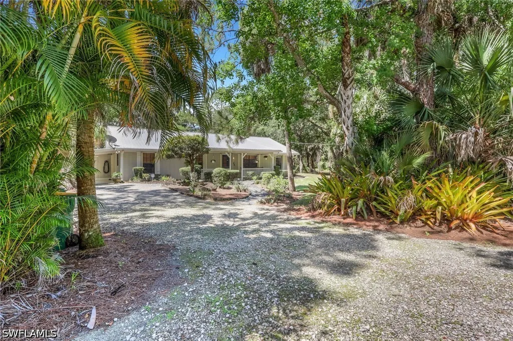 3110 10th Avenue SE Naples FL 34117