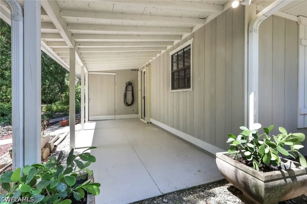 3110 10th Avenue SE Naples FL 34117