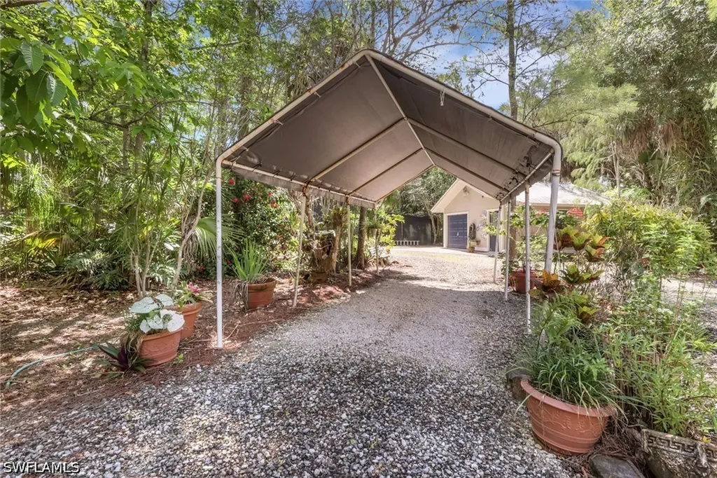 3110 10th Avenue SE Naples FL 34117