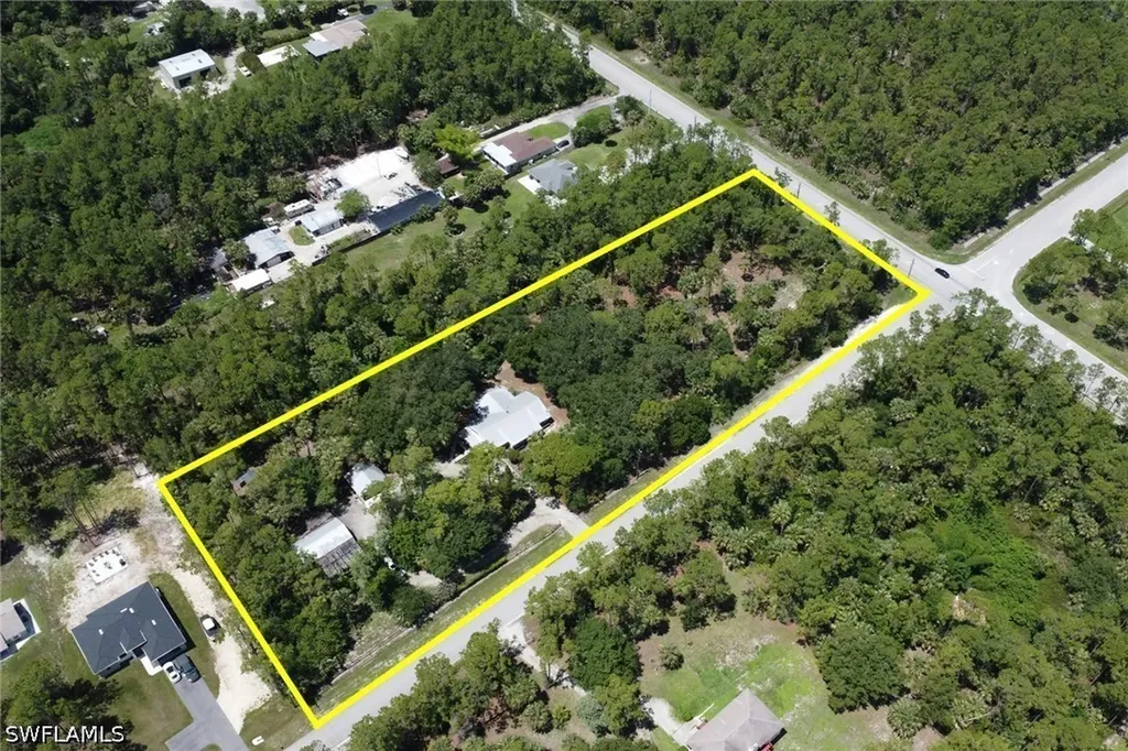 3110 10th Avenue SE Naples FL 34117