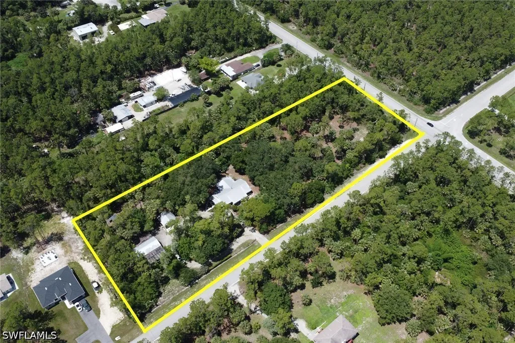 3110 10th Avenue SE Naples FL 34117