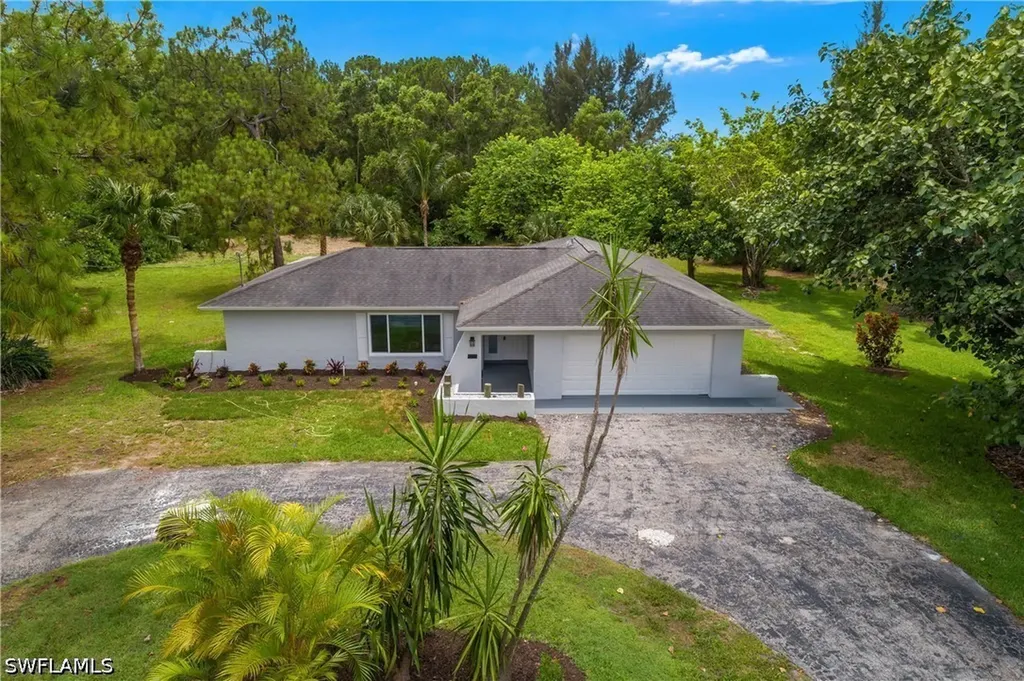 6350 Painted Leaf Lane Naples FL 34116